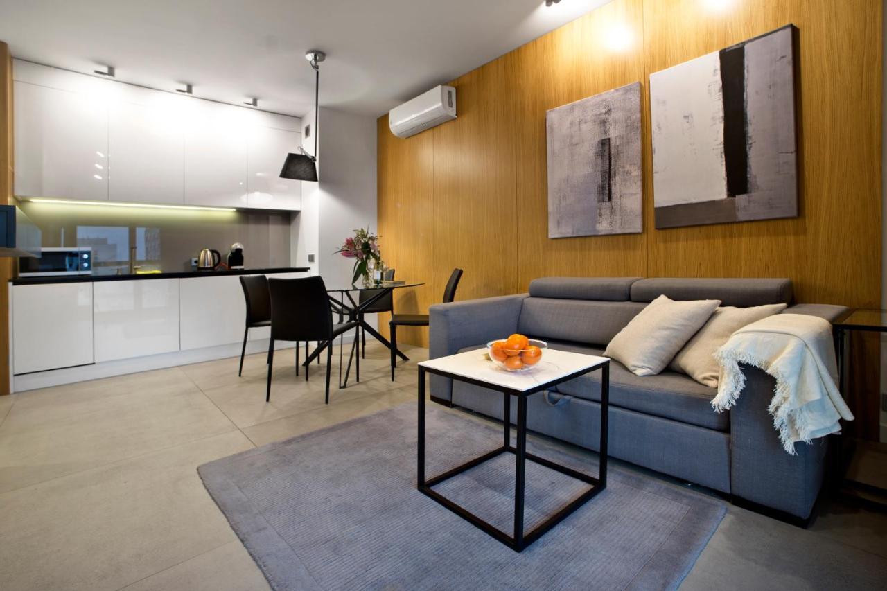 Mennica Residence Apartments By P&O Serviced Apartments Varşovia Exterior foto