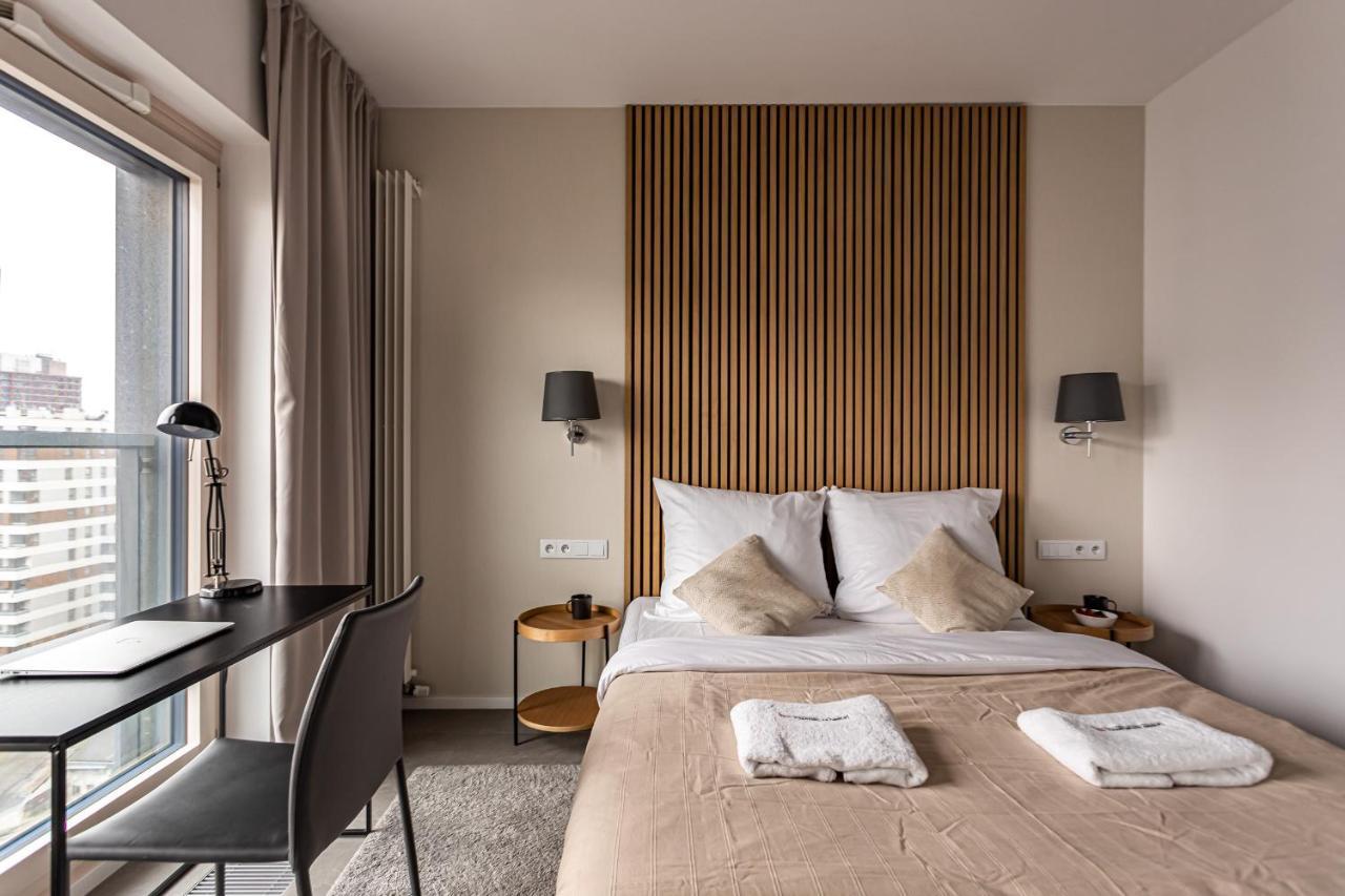 Mennica Residence Apartments By P&O Serviced Apartments Varşovia Exterior foto